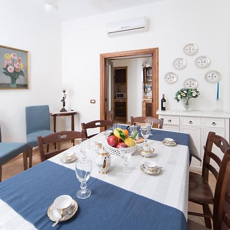 La Casa Di Assunta Naples Historical Centre Apartment Bagian luar foto